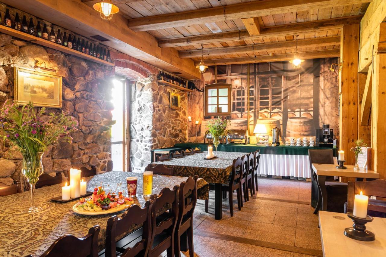 Palac Spichrz Borcz 외부 사진